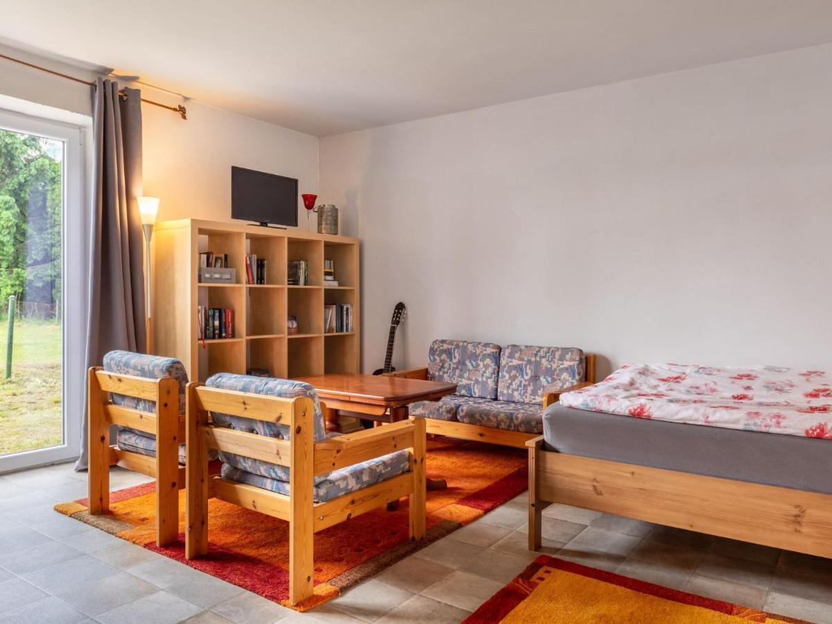 Snug Holiday Home In Divitz Spoldershagen Near Skydiving Εξωτερικό φωτογραφία