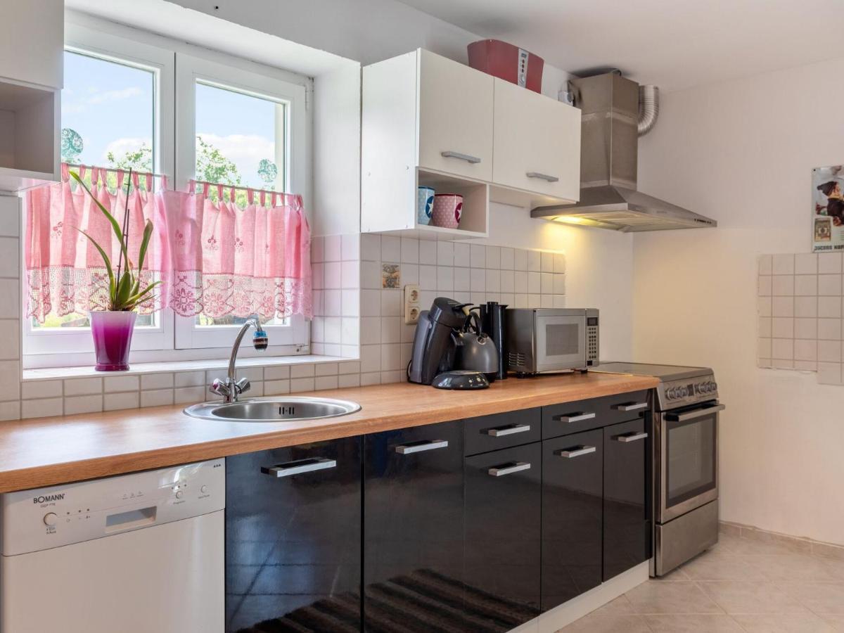 Snug Holiday Home In Divitz Spoldershagen Near Skydiving Εξωτερικό φωτογραφία