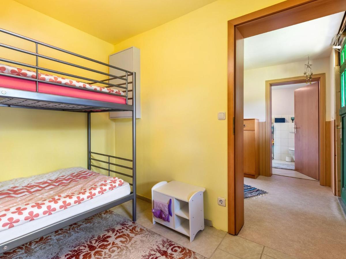 Snug Holiday Home In Divitz Spoldershagen Near Skydiving Εξωτερικό φωτογραφία